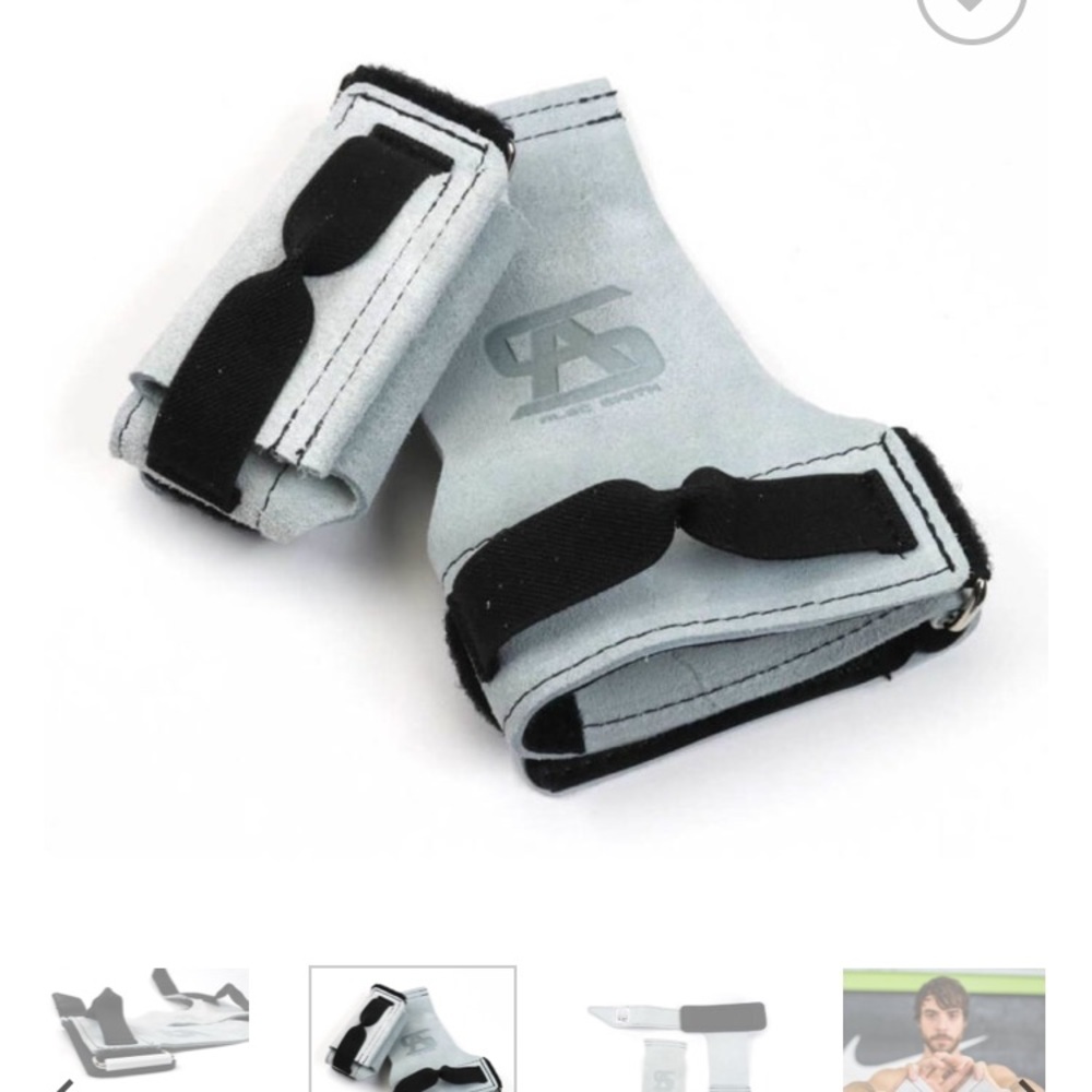 Alec Smith Grips